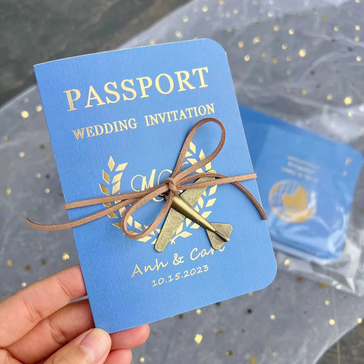 45pcs Blue Wedding Invitation Card Ribbon Metal Plane Country Party Invites Personalized Design Multi Colors