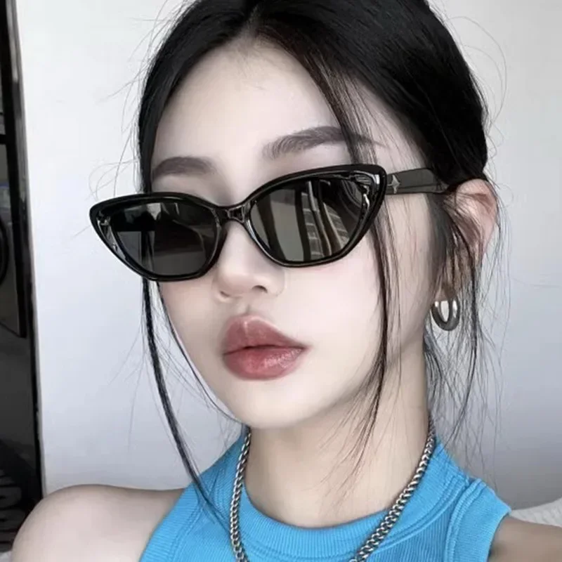 

2025 New Fashion Summer Retro Cat-Eye Sunglasses UV400 Shades Small Triangle Glasses Simple High-Quality Street Style Sunglasses