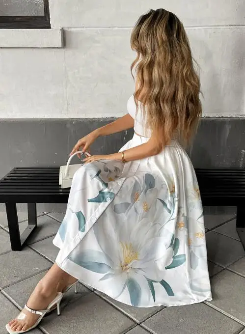 Leisure Vacation Sweet and Fresh Style Button Decoration Flower Print Skirt Summer Women's Elegant High Waisted A-Line Skirt