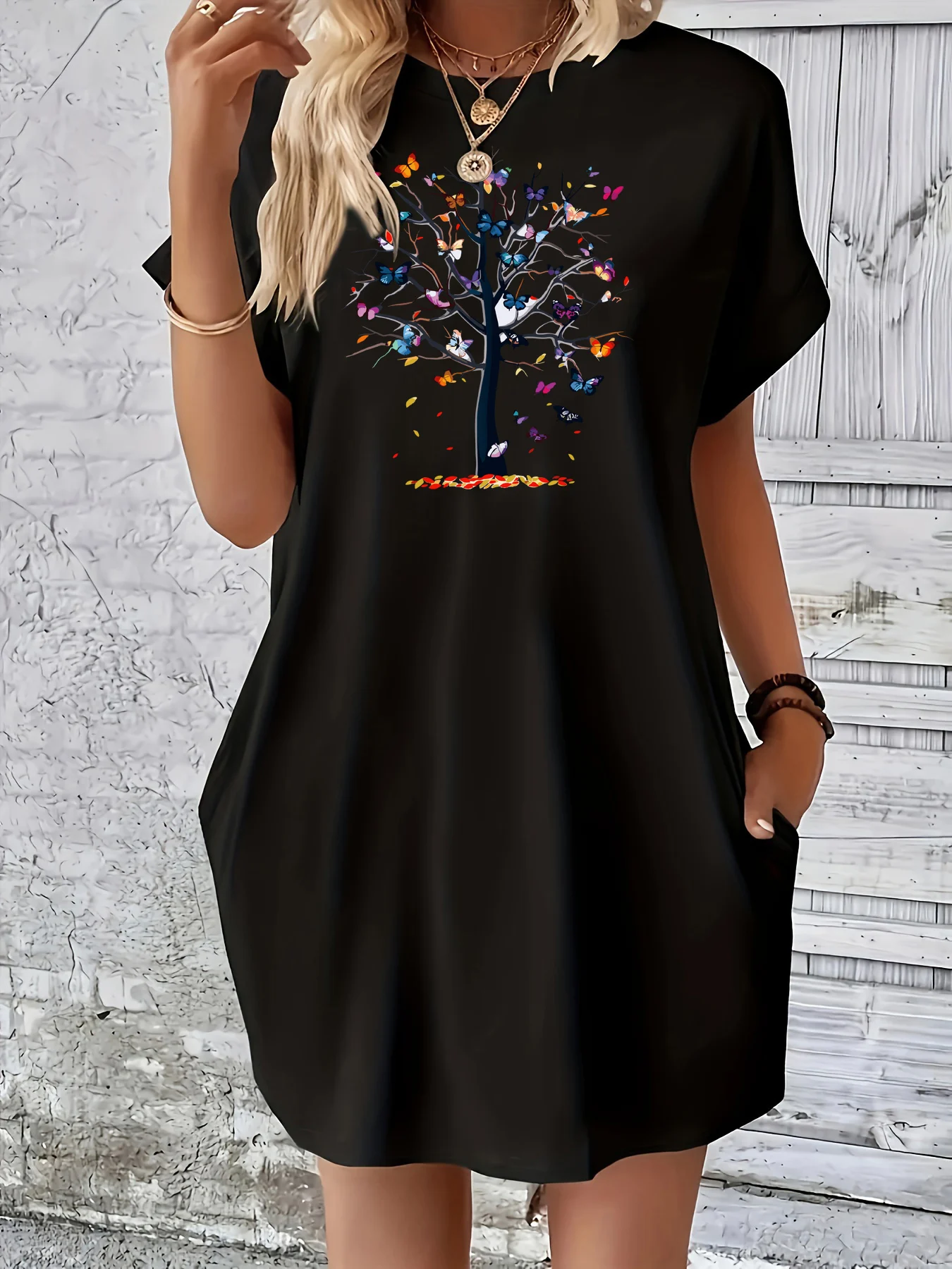 

Women's summer loose plus classic butterfly tree pattern printed round neck short sleeved pocket comfortable casual dress