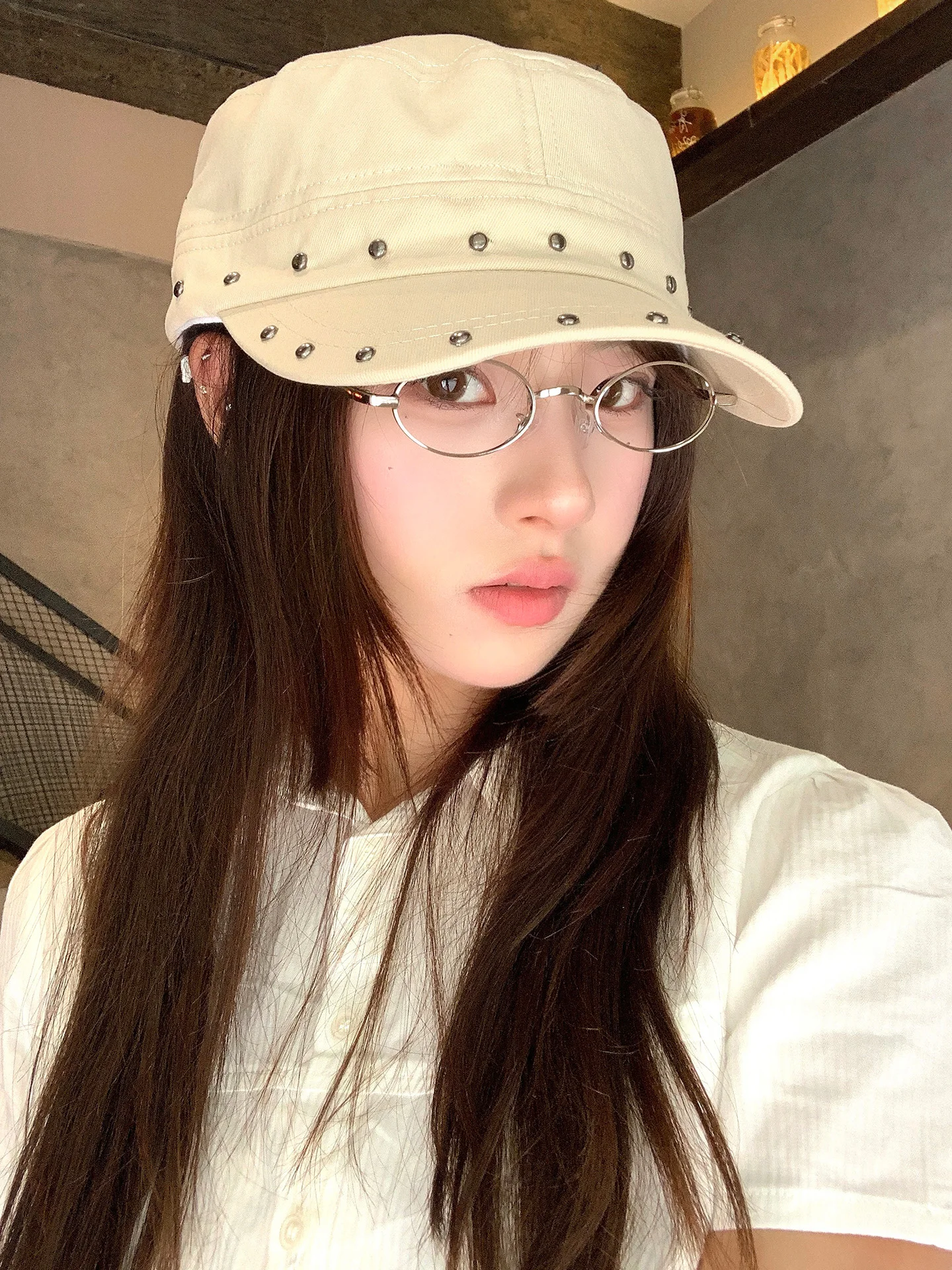 Retro Japanese Style Rivet Flat Top Women's Hat Versatile Fashionable Beret Cap Large Head Size Small Face Effect Duckbill Hat