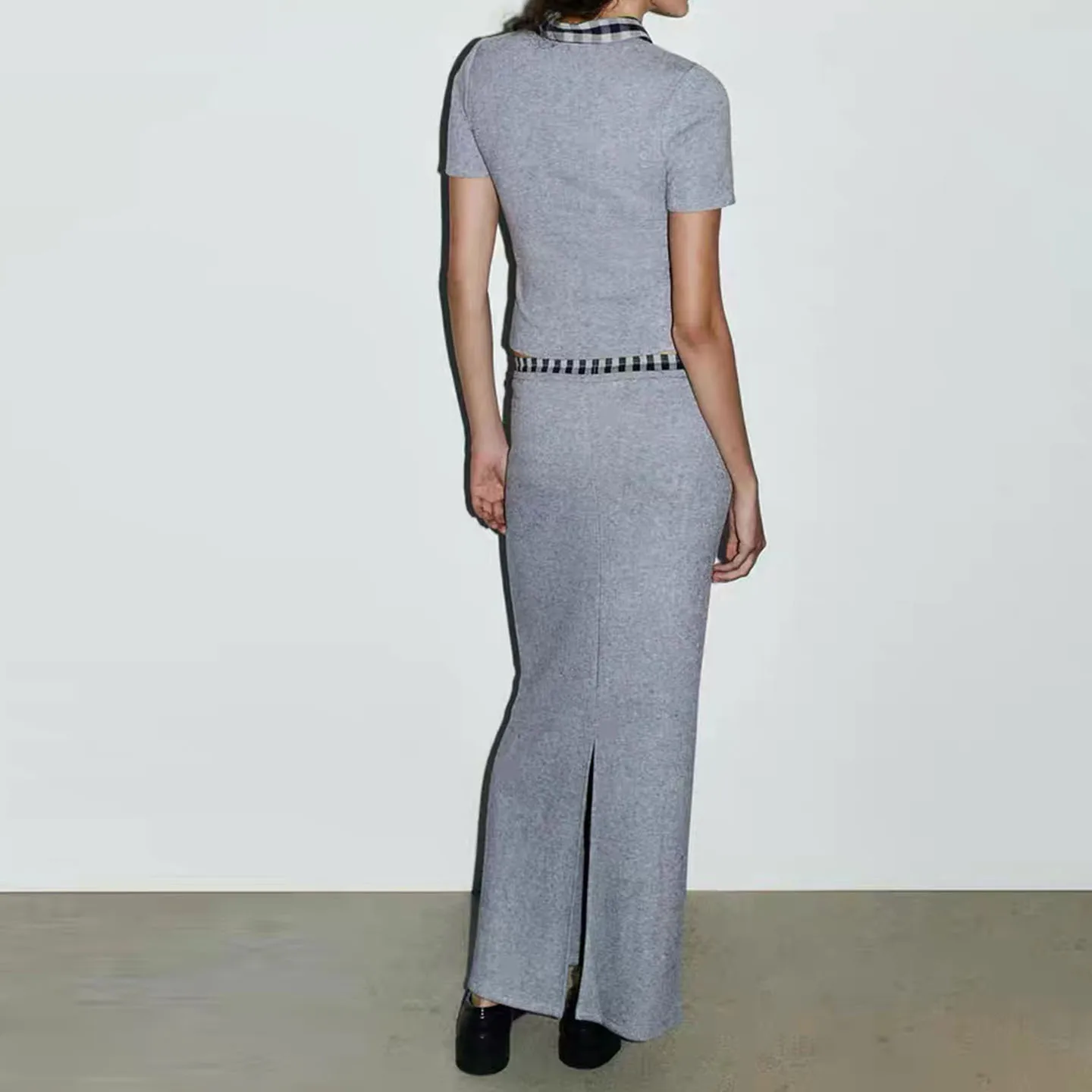 Z レディース ファッションセット 2025年秋シーズン オルトスヴェ プリーツミディスカート ベルト付きデザイン カラースプライシング スレ