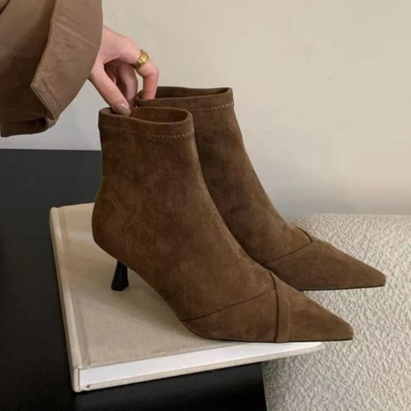 عالية الكعب النساء حذاء من الجلد أشار تو الجلد المدبوغ أحذية أنيقة للمرأة مثير الشتاء مضخات 2025 مصمم فستان أنيق Mujer بوتاس #1