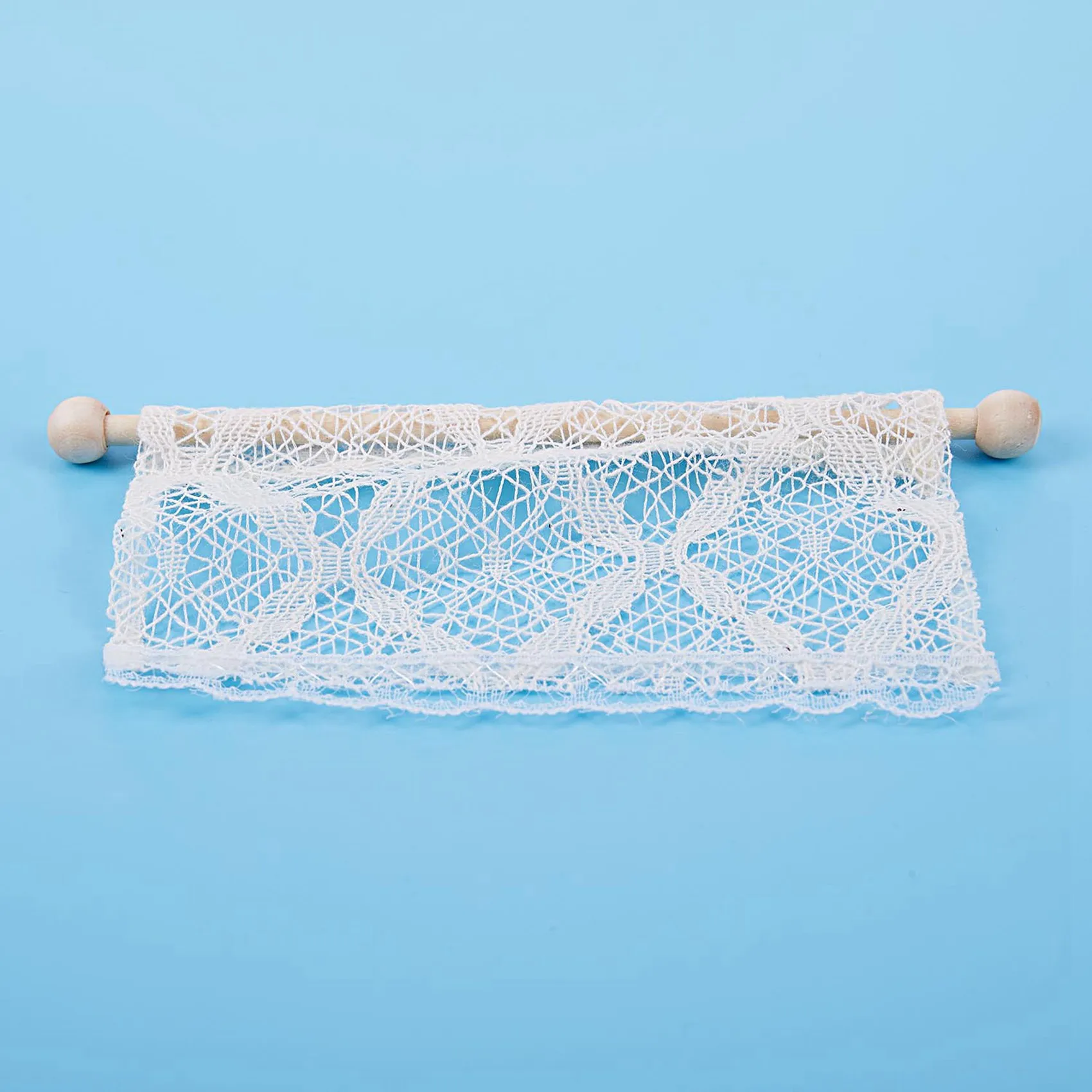 B05C-2X ผ้าม่านบ้านตุ๊กตา เฟอร์นิเจอร์จิ๋ว อุปกรณ์ตกแต่งหน้าต่าง พร้อมราวม่าน สเกล 1:12 สีเบจ