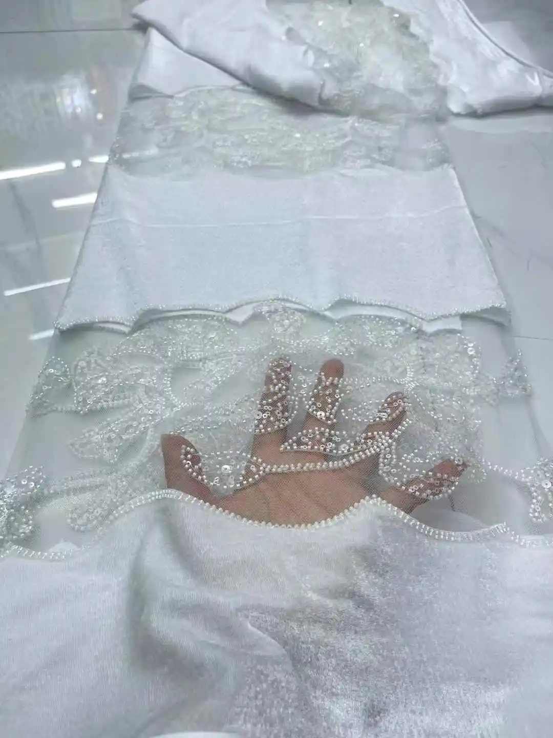 قماش دانتيل أفريقي فاخر 2025 جودة عالية الترتر الخرز أقمشة الدانتيل لحفل الزفاف النيجيري الفرنسية المخملية أقمشة الدانتيل-ZX