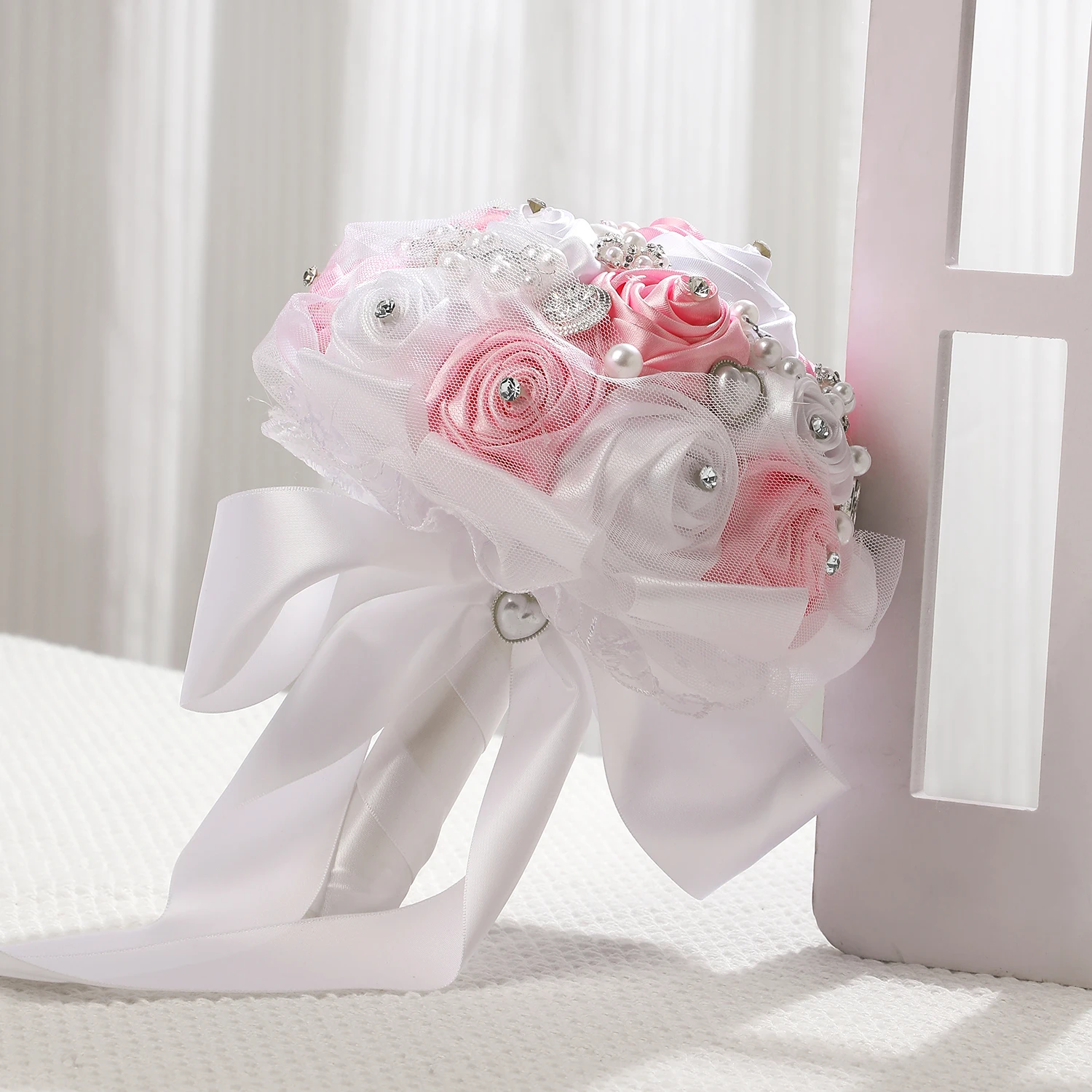 باقة يد العروس محاكاة الزفاف اليد عقد باقة الزفاف التصوير الفوتوغرافي الدعائم الزفاف