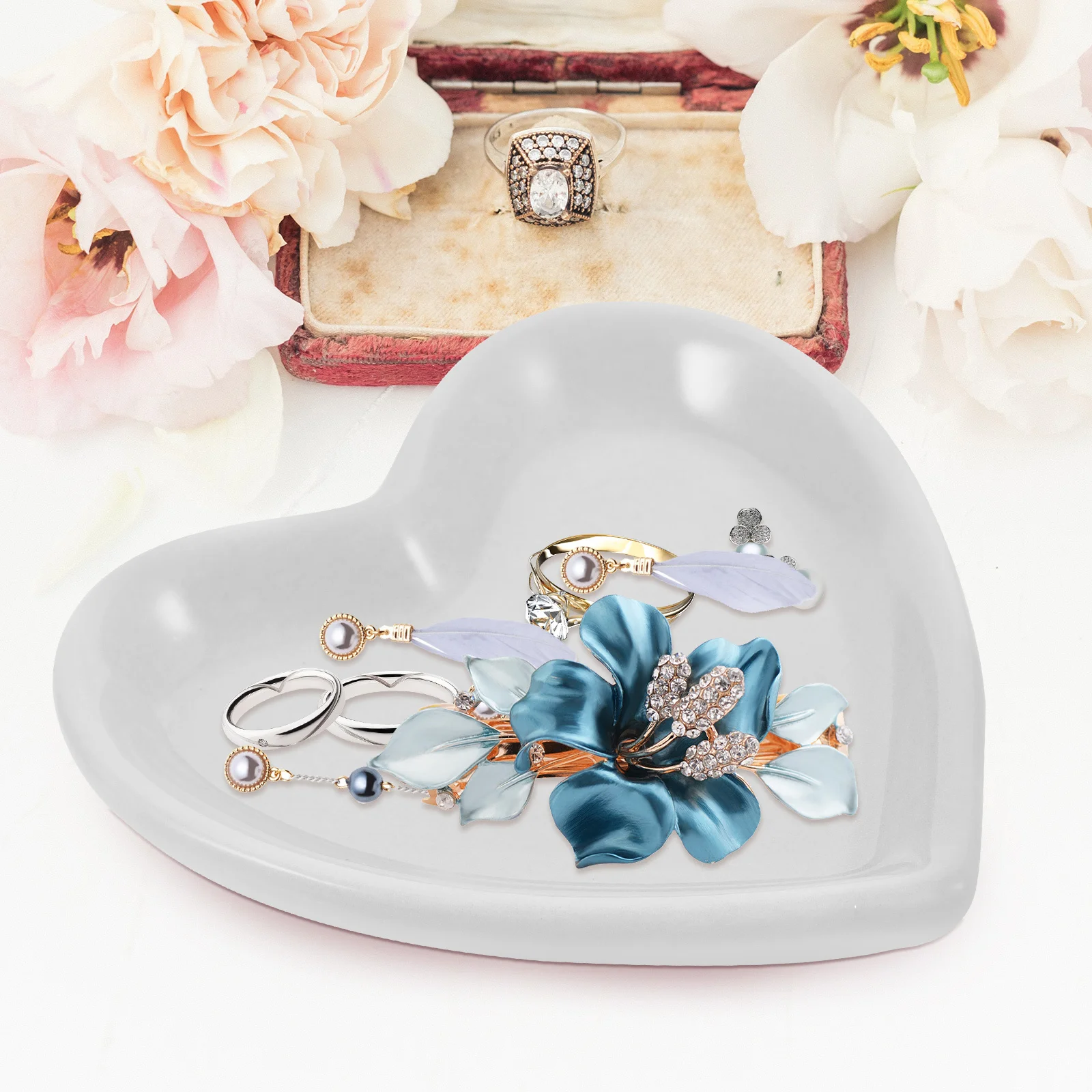 

Heart Jewelry Storage Plate Ceramic Jewelry Tray Organizer for Rings Earrings Bathroom Decoration Ring Holder