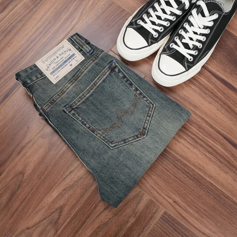 

New autumn men's classic washed denim jeans, Hong Kong style retro blue slim straight cut, popular designer men's wear