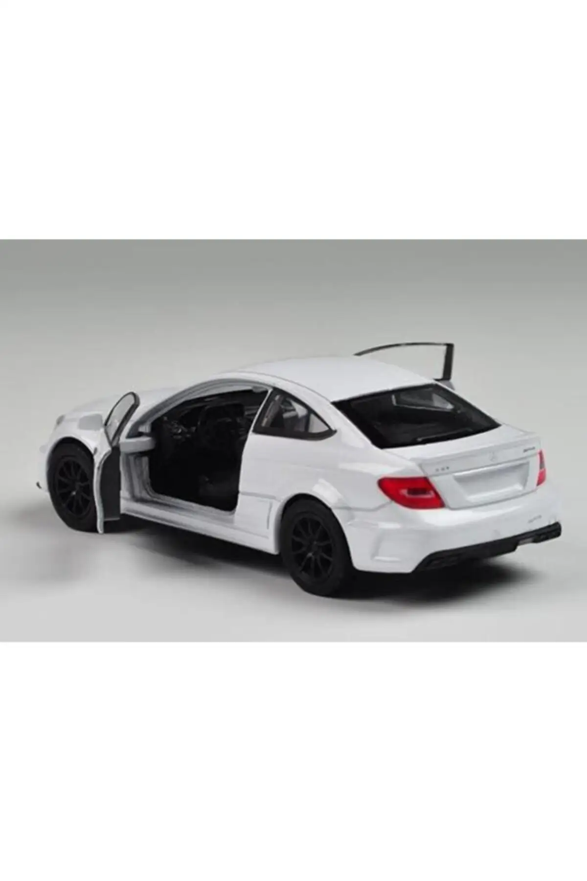 Benz C 63 Amg Die Cast Metal Original Licensed Car White