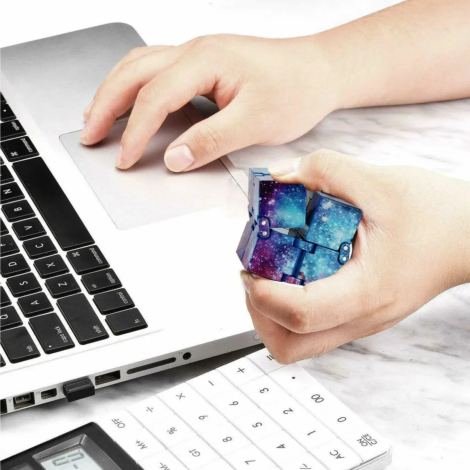 Cielo stellato Splendor Cubo infinito Cubo antistress Cubo magico creativo Flip Cube Fidget Finger Toys Giocattoli per alleviare l'ansia