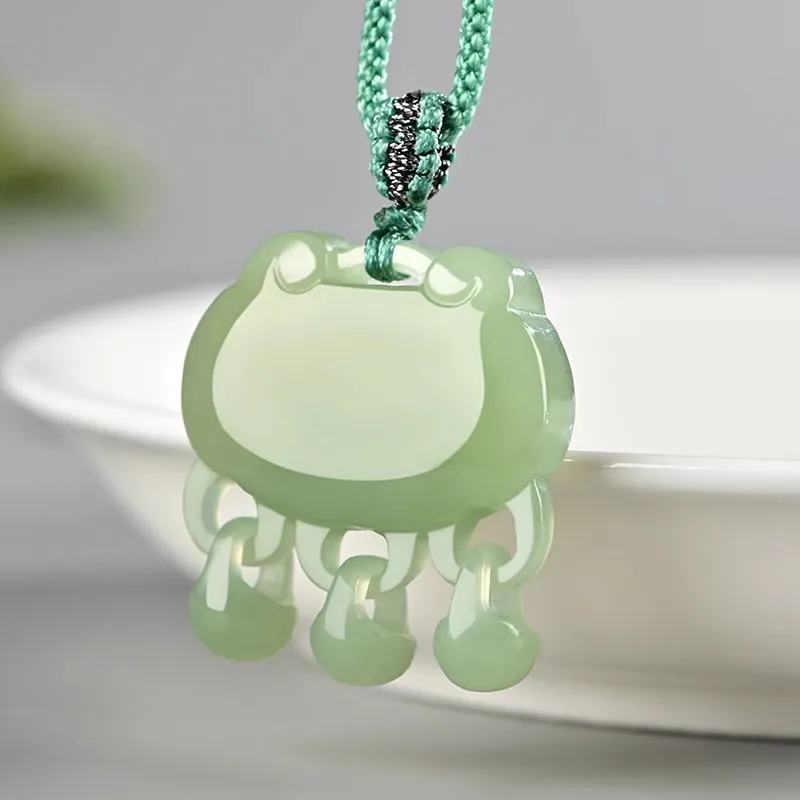 

Hetian Jade Green and White Material Baby Safety Lock Pendant Men Wmen Natural Jewelry PH0003