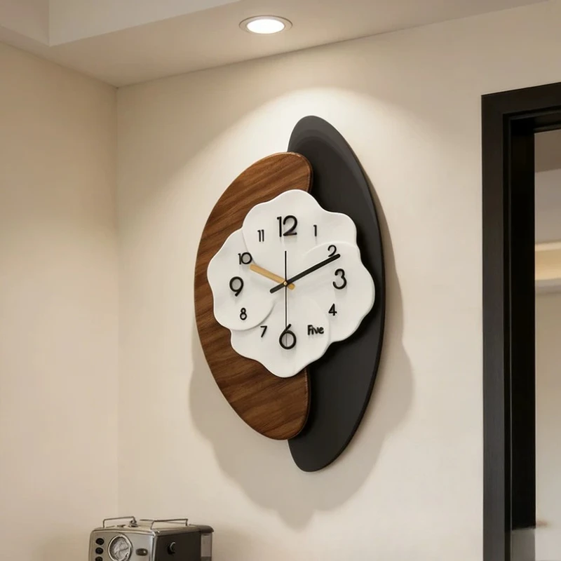 Creative Aesthetic Wall Clocks Korean Luxury Living Room Nordic Wall Watch Minimalist Xenomorph Reloj De Pared Room Decorations