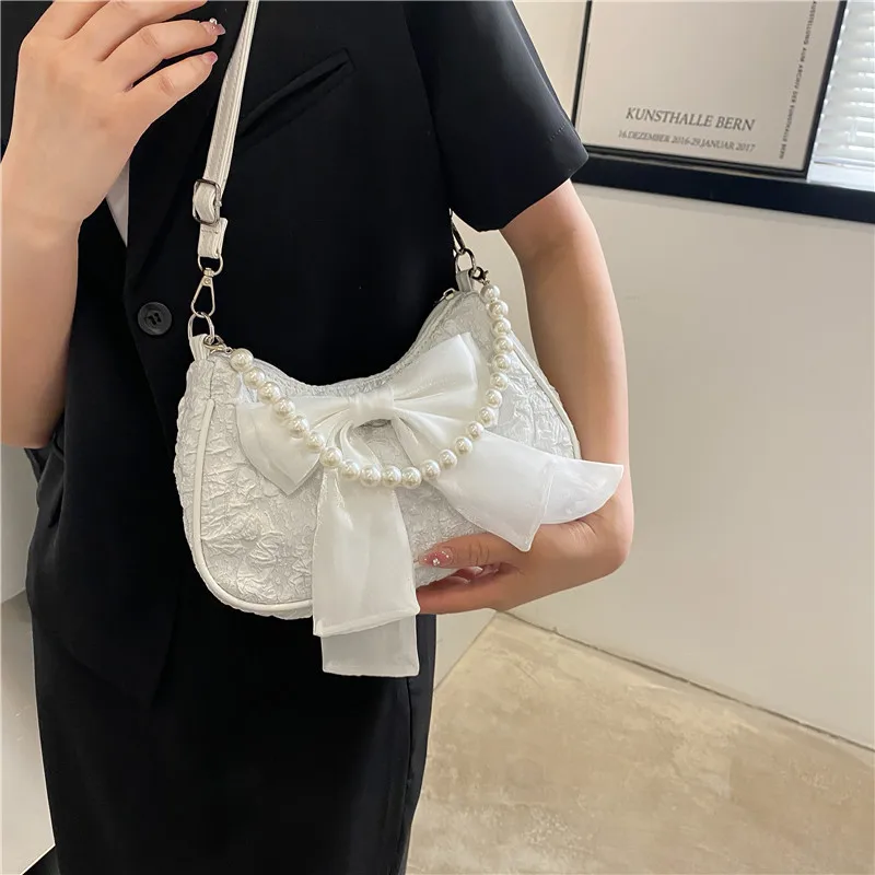 White Folds Pearl Female Bag Retro Luxury Designer Handbag Bow Crossbody Bags Fashion Y2K Vintage Women's Shoulder Bag Purses view 4