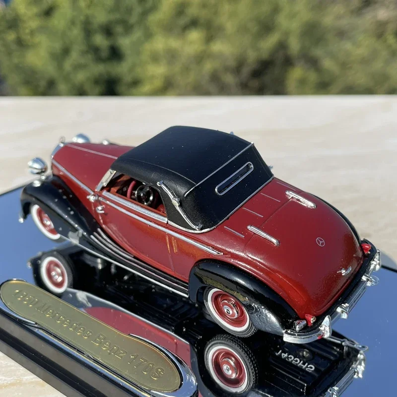 Coche antiguo clásico de aleación de Metal fundido a presión, modelo de coche Retro Vintage, colección de vehículos, juguetes para niños, regalo, 1/43