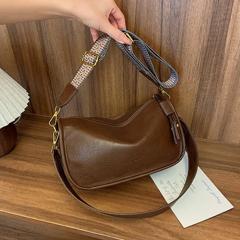 Leisure Large Capacity PU Zipper Concise Women's Crossbody Bag 2024 New Fashion Shoulder Bags Versatile Commuting Tote Bag