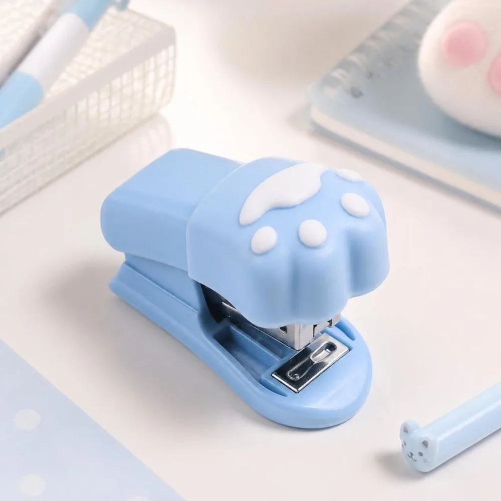 Handheld Mini Stapler Set Multifunctional Cute Design Cat Paw Stapler Lever-Operated Labor-Saving Cat Claw Stapler Student