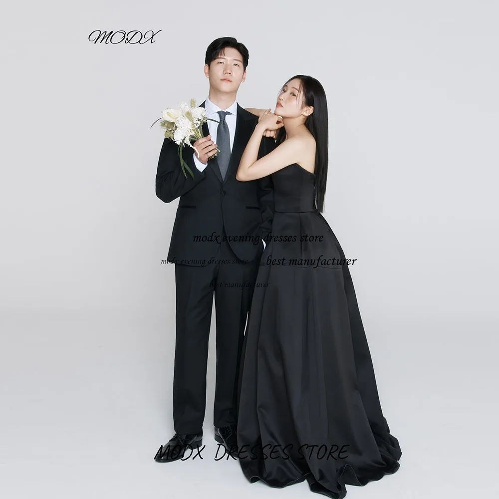

MODX Black A-line Dress Satin Korean Wedding Dress Strapless Sleeveless Customized Back Trailing Length Wedding Snapshot