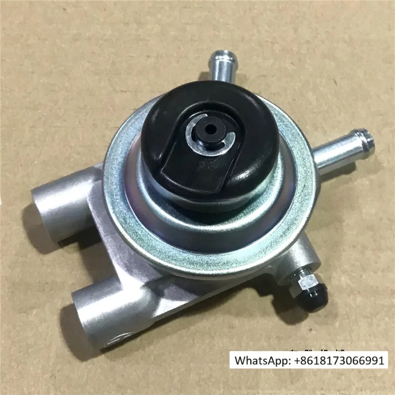 Qingling 700P FTR NPR75 hand pressure pump fuel pump oil transfer pump 4HK1 4JJ1 Japan