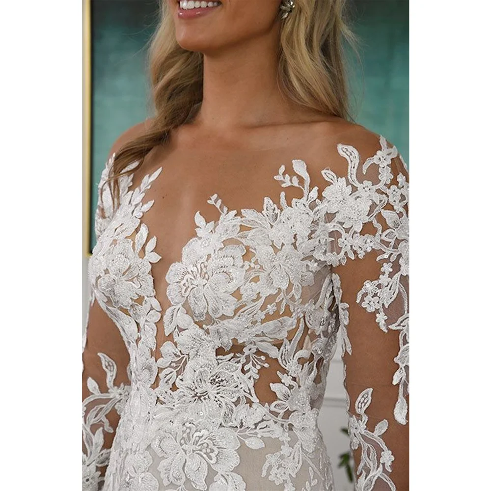 Abiti da sposa a sirena con applicazioni in pizzo lungo treno maniche lunghe collo trasparente Backless Sexy abiti da sposa da spiaggia bohémien 2023 estate