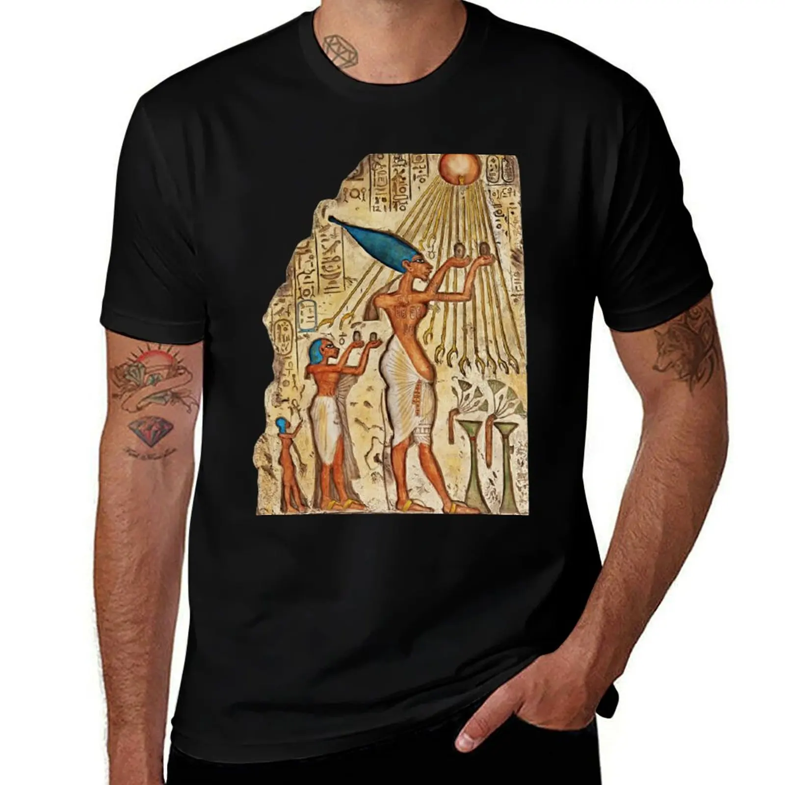 Akhenaten and his Family are worshiping & offerings to Aten the Sun's disc T-Shirt Light Athletic Short Sleeve Tee Shirt T-Shirt