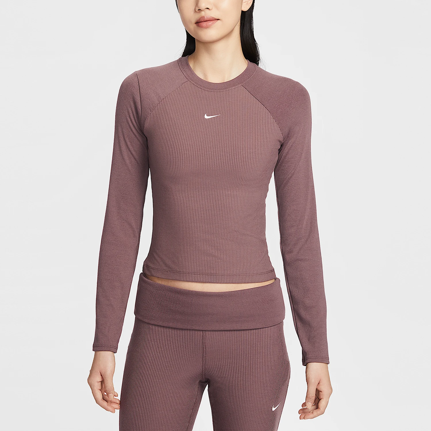 Nike Authentic Spring Style Women's Round Neck Embroidered Long Sleeve Top IF0237-502