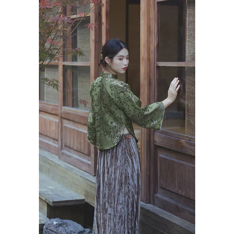 Spring Original Traditional Chinese Hanfu Tops Women Elegant Green Floral Embroidered Oblique Placket Buttoned Qipao Slim Blouse