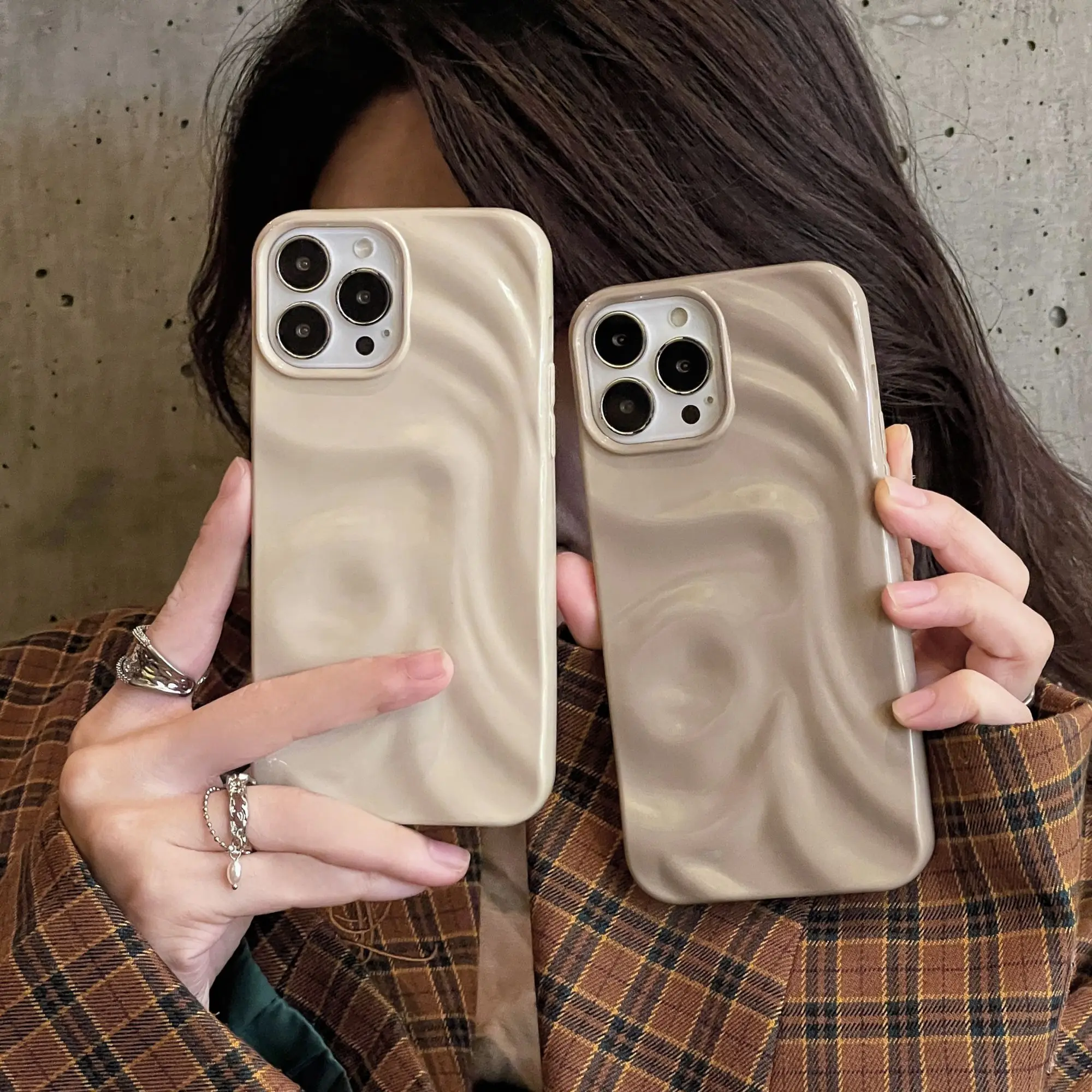 Fashion Brown Khaki 3D Water Ripple Phone Case for iPhone 15 14 Pro Max 13 12 11 Soft Silicone Shockproof Back Cover Women Men