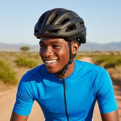 Professional Road Bicycle Helmet for Men 250g Integrated Light Mountain Bike Helmet Safety Casco Mtb Cycling Equipment