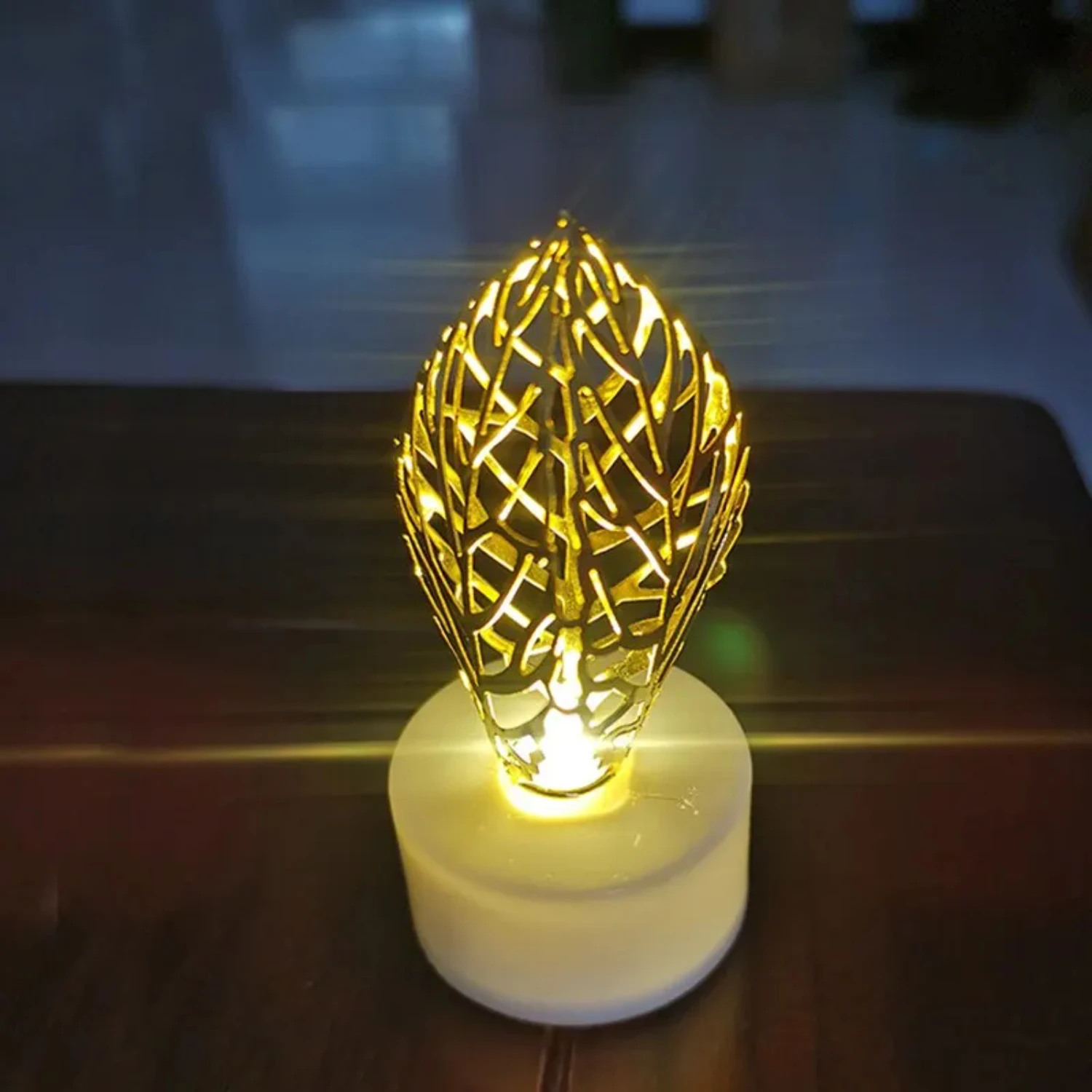 Lindo dourado LED eletrônico vela lâmpada, respirável cintilante adição às celebrações festivas de Natal, novo criar um criar um