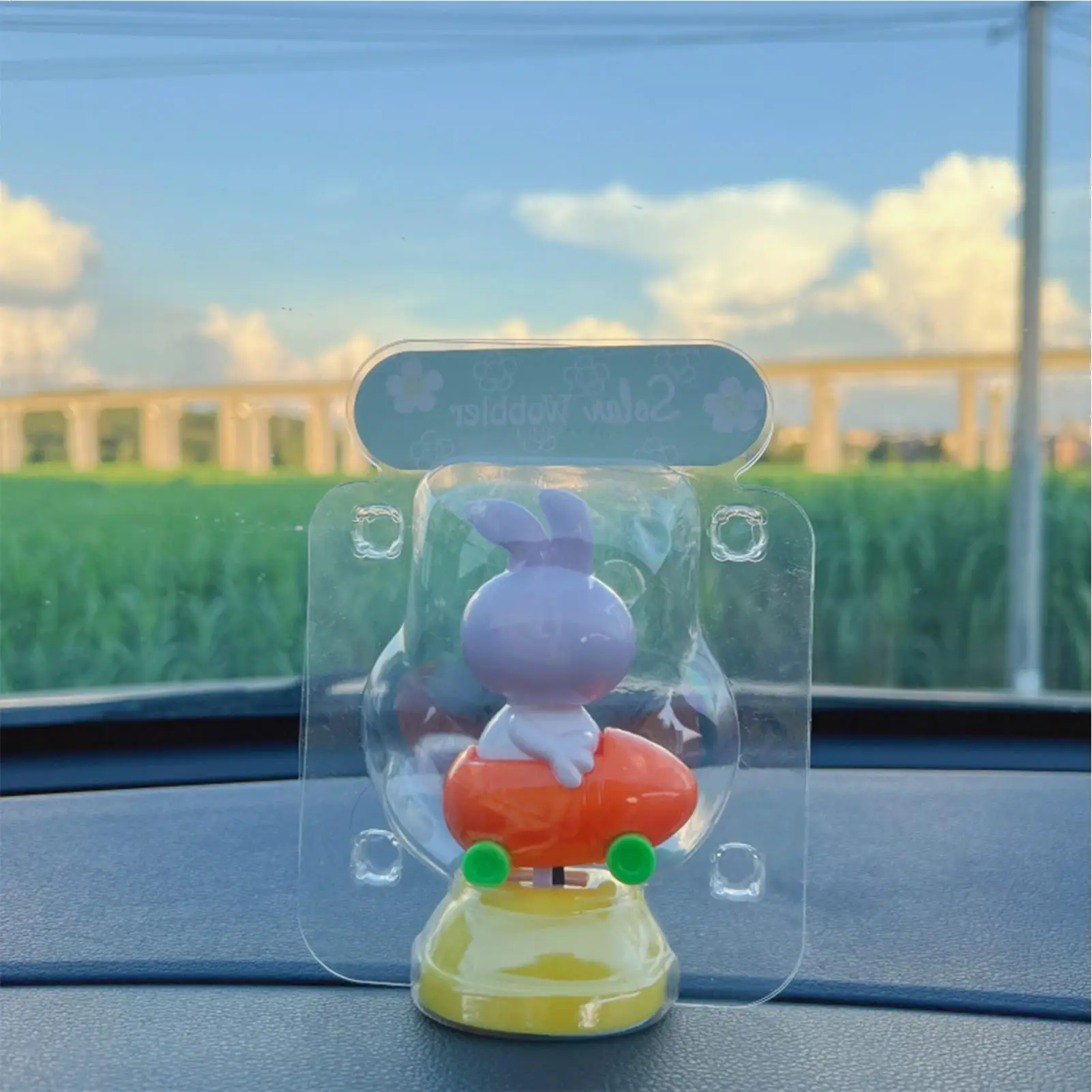 

Танцевальные фигурки на солнечной энергии, кукла-тряска, игрушка, украшение, кролик, солнечная танцевальная качашка, трясущаяся голова для автомобиля, офисного стола