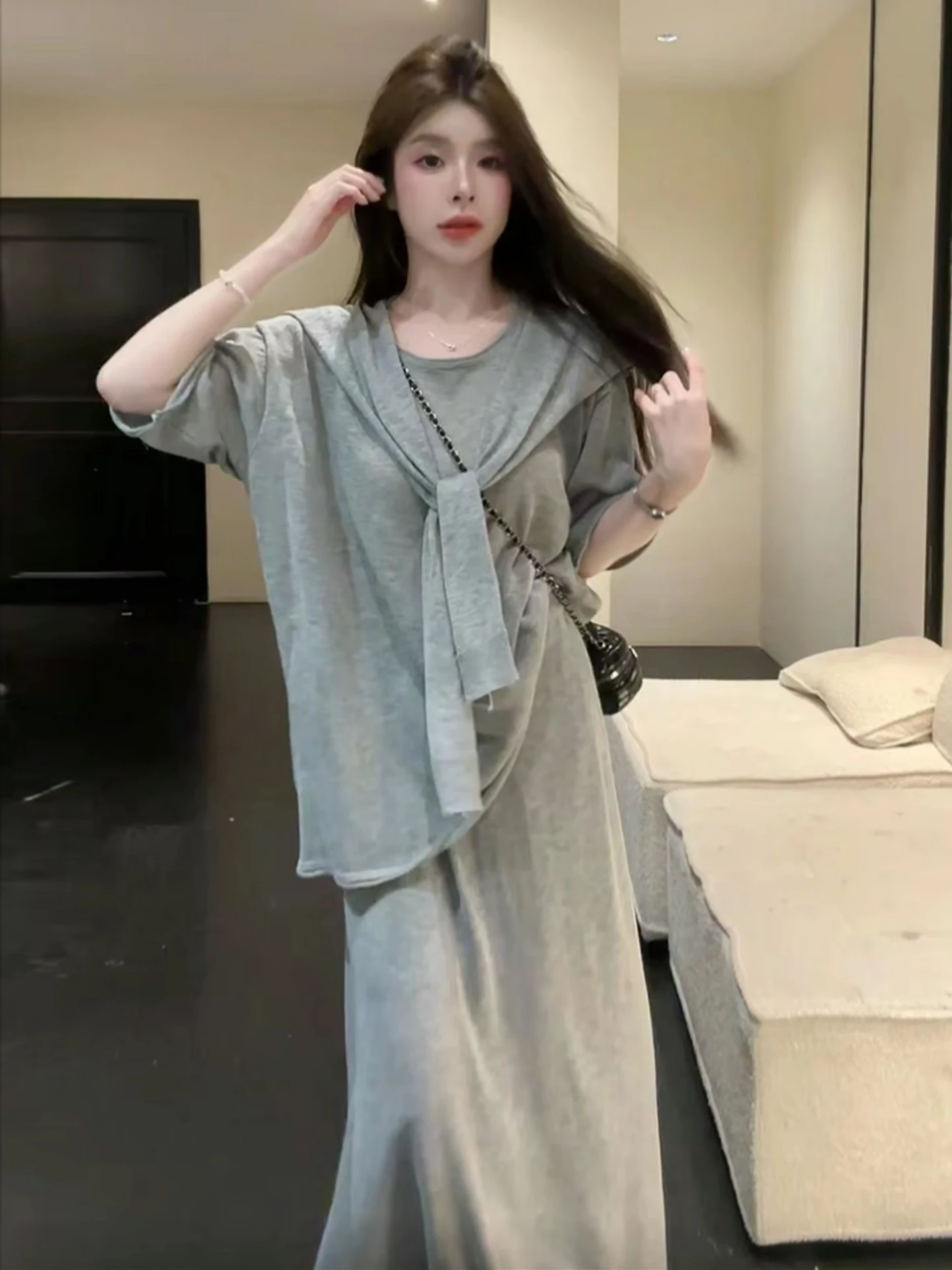 

Fashionable Women's Loose Three-Piece Set Summer 2026 Lazy Style T-Shirt Shawl Skirt Casual Comfortable High Waist