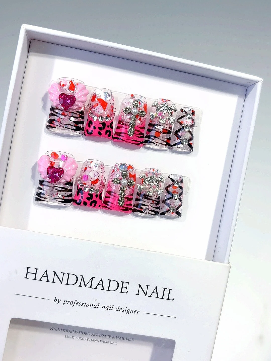 

Explosive and Energetic Cute Style Duckbill Fashion Nail Art (M111)