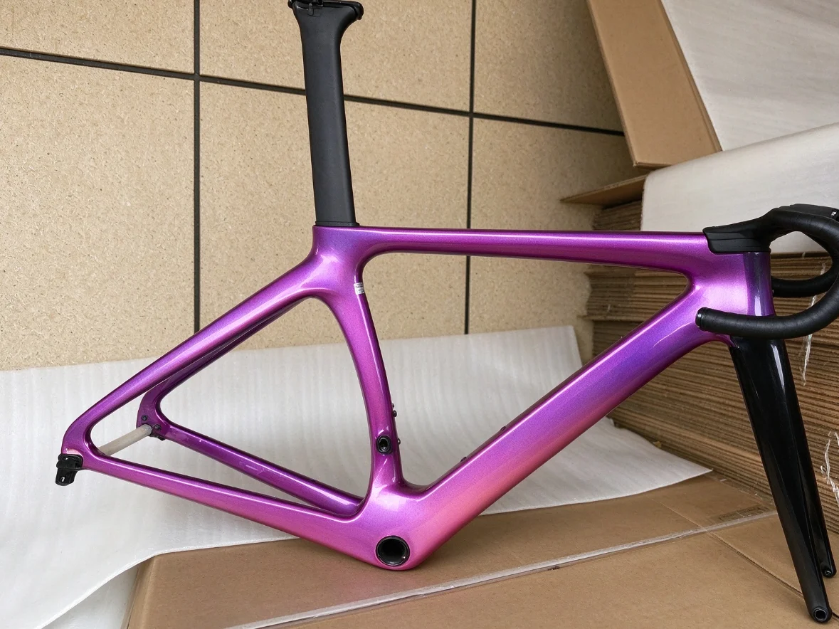 Pink UD Glossy Disc Carbon Bike Frameset Lady Style Road Bicycle Frame Women's Cycling Frame Lightweight Customizable Frame Set