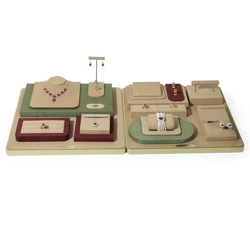 High-end jewelry props, window display, high-end diamond colored treasure, ring necklace plate, big-name style jewelry display