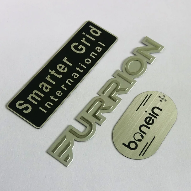 Металлические бирки с гравировкой логотипа на заказ - штампованная латунная маркировка из нержавеющей стали - анодированные алюминиевые таблички для вывесок