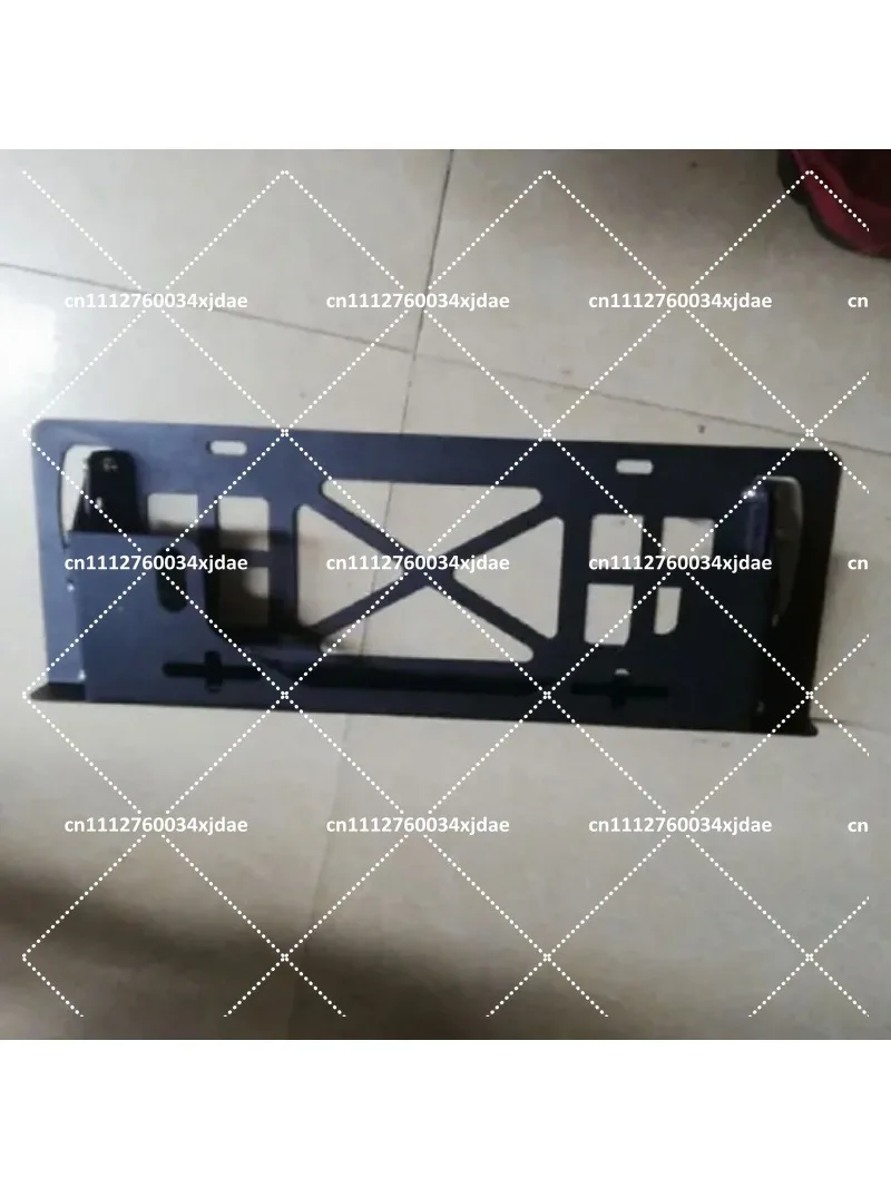 Sliding Winch License Plate Frame with Lock for Truck SUV Off-Road Vehicle