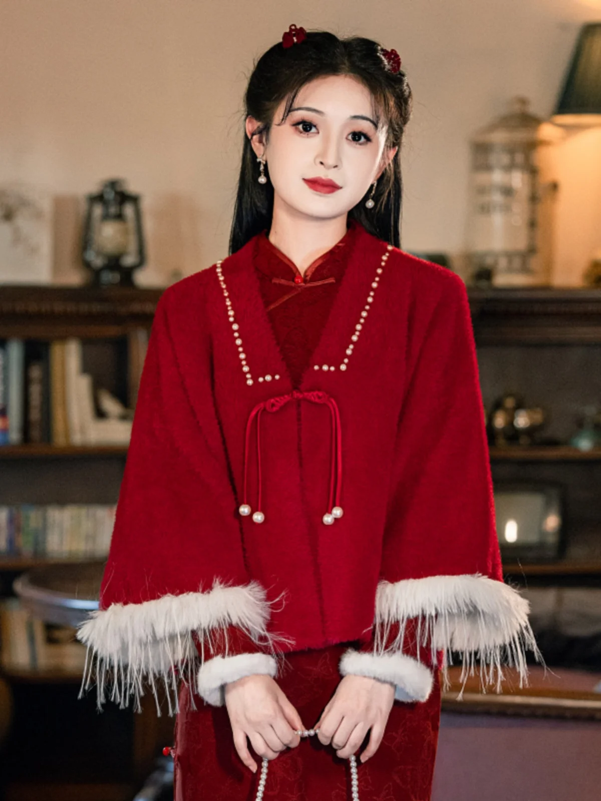 Red High-End Awl Co…