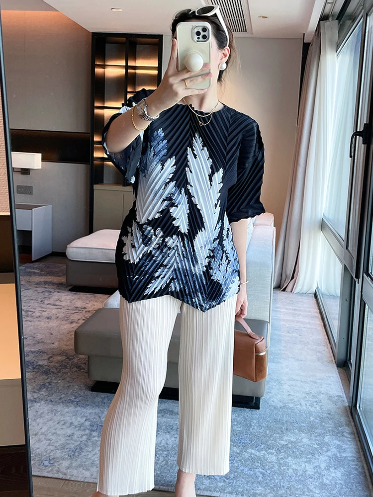 LANMREM Irregular Pleated T-shirt Women Printing Round Neck Short Sleeves Color Block Loose Shirt Female Casual Clothes 2DB1122