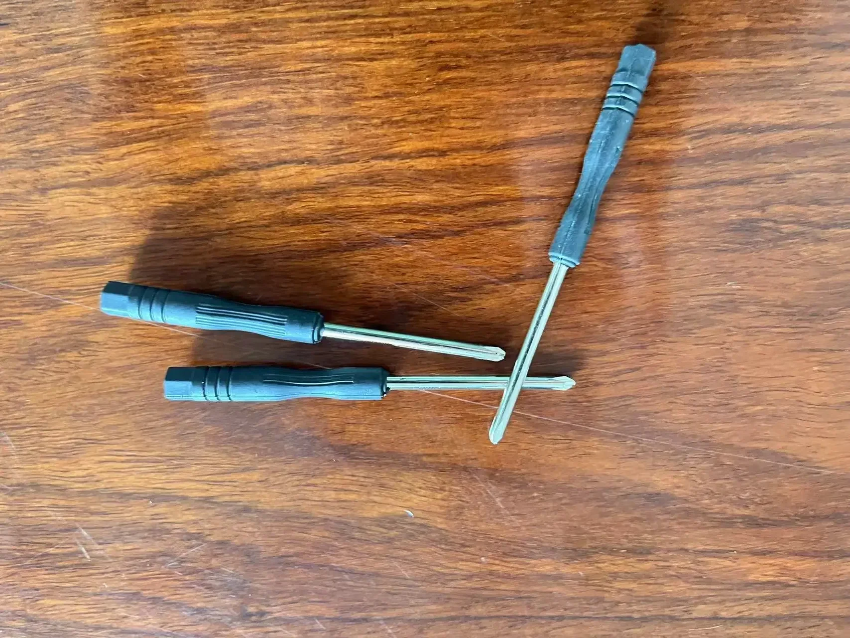 1pc Cross disassembly machine small screwdriver 3mm manual mini screwdriver home DIY manual tool Disassembly assembly