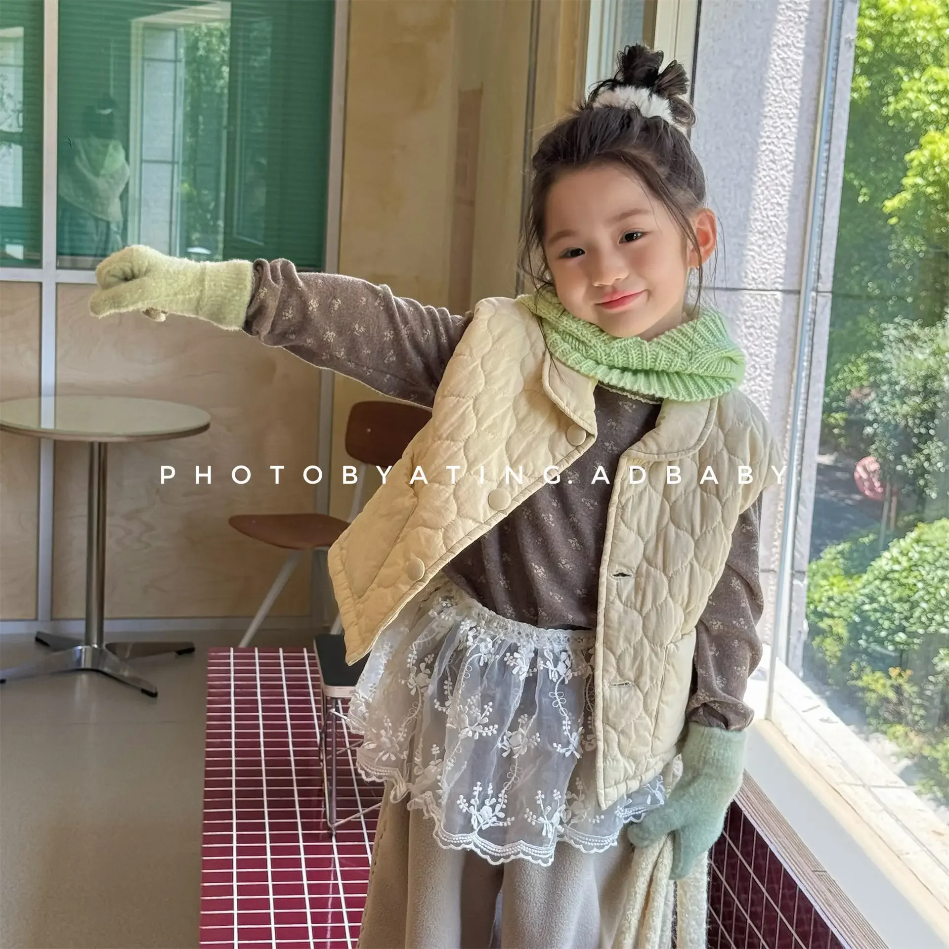 

Autumn Winter Kids Girls Outerwear Cotton Padded Floral Print Toddler Girls Parkas Turn Down Collar Baby Girl Sleeveless Jackets