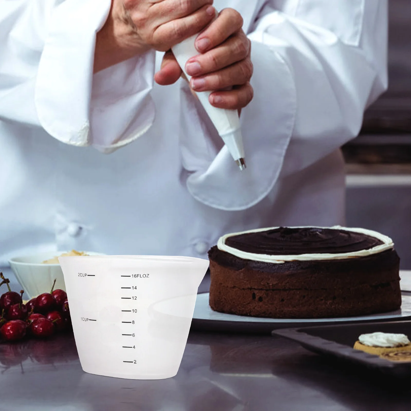 

500Ml Baking Measuring Cup Silicone Practical Measuring Jug For Cooking Liquid Solid Ingredients Kitchen Supply Graduated Cups