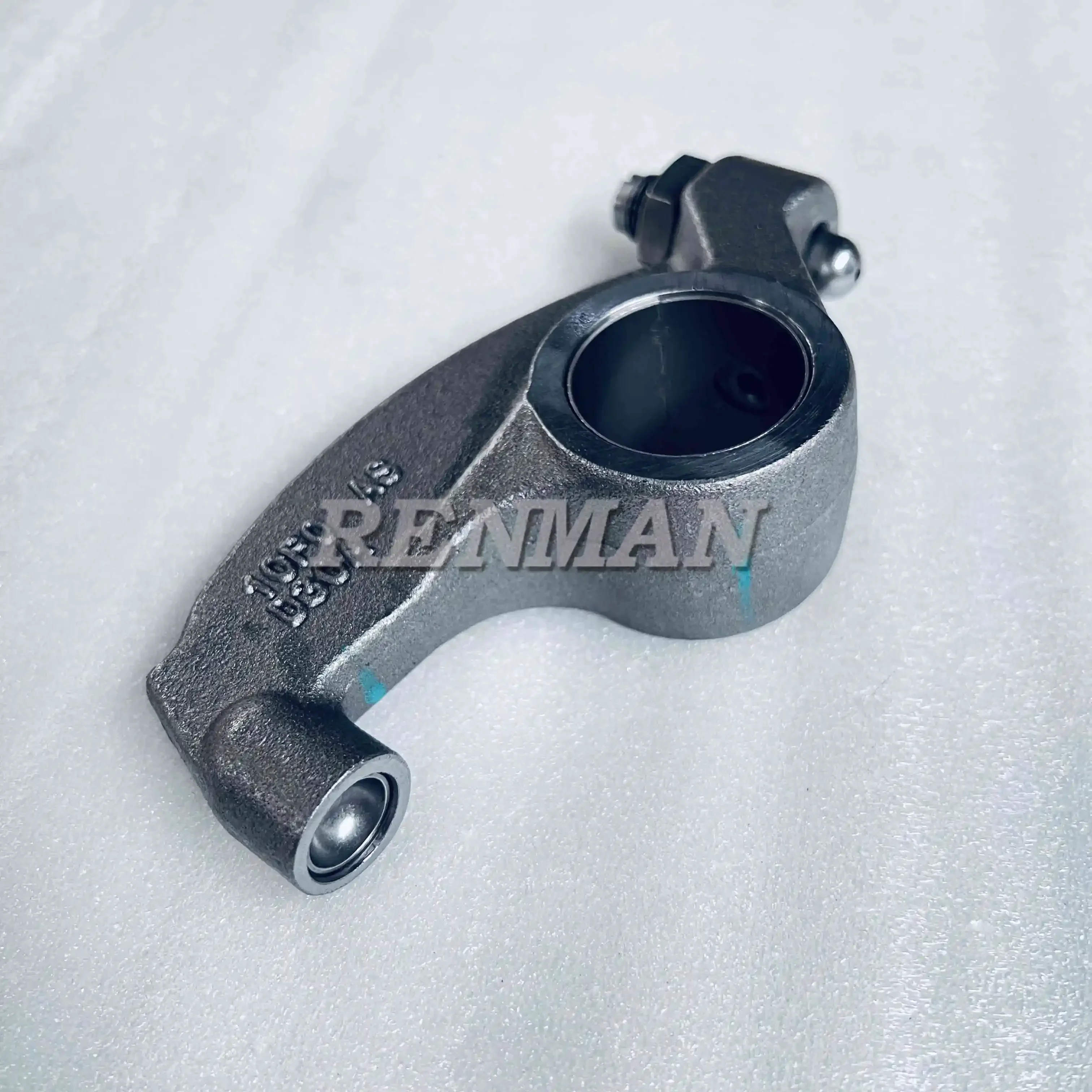 

M11 ISM11 QSM11 Cummins Engine Parts Rocker Lever 3080818