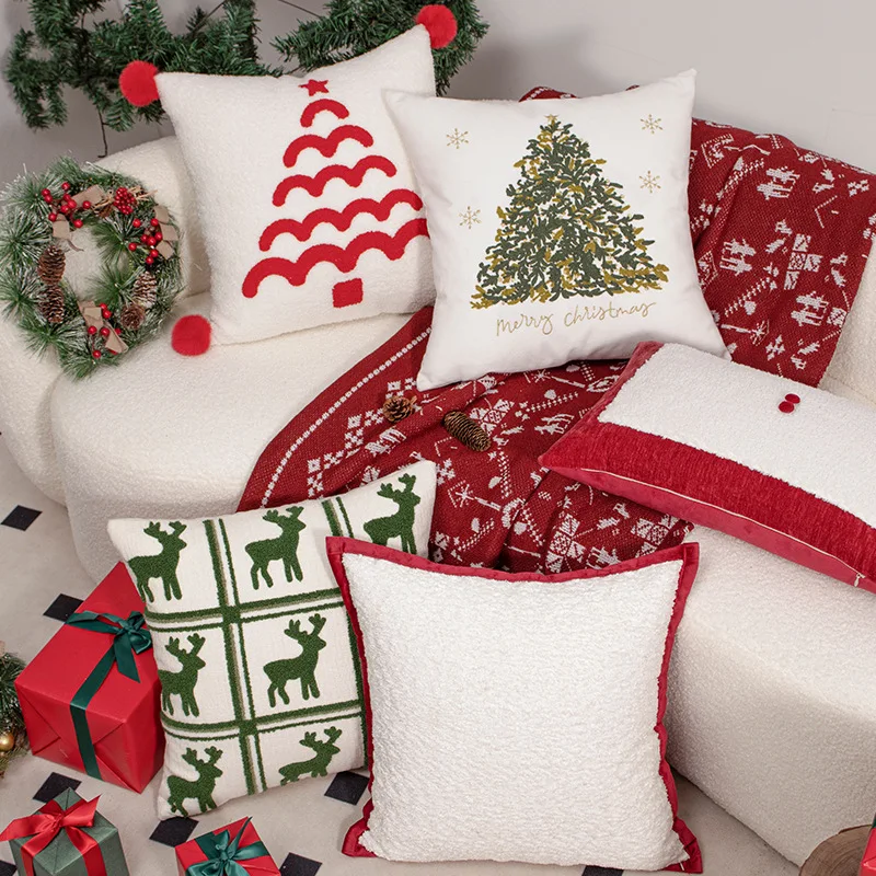 3D Embroidery Christmas Cushion Cover Xmas Tree Reindeer Decorative Cushion Case for Sofa Living Room Holiday Party Home Decor