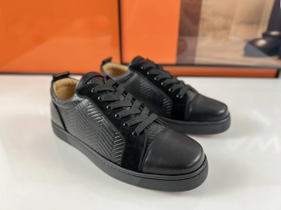 Luxury Men‘s Sold Black Weave Leather Shoes Spikes Footwear Lace Up Red Bottom Shoes For Men Fashion Daily Walking Casual Shoes