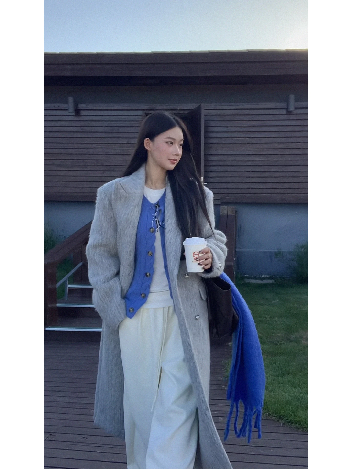 Długi płaszcz wełniany damski G Sle na zimę, elegancki, super piękny, dzianinowy, do pracy, o prostym kroju.