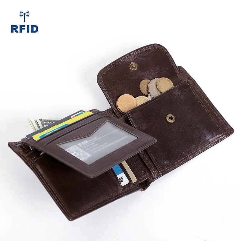

Кошелек мужской кожаный с RFID-защитой и несколькими отделениями для карт