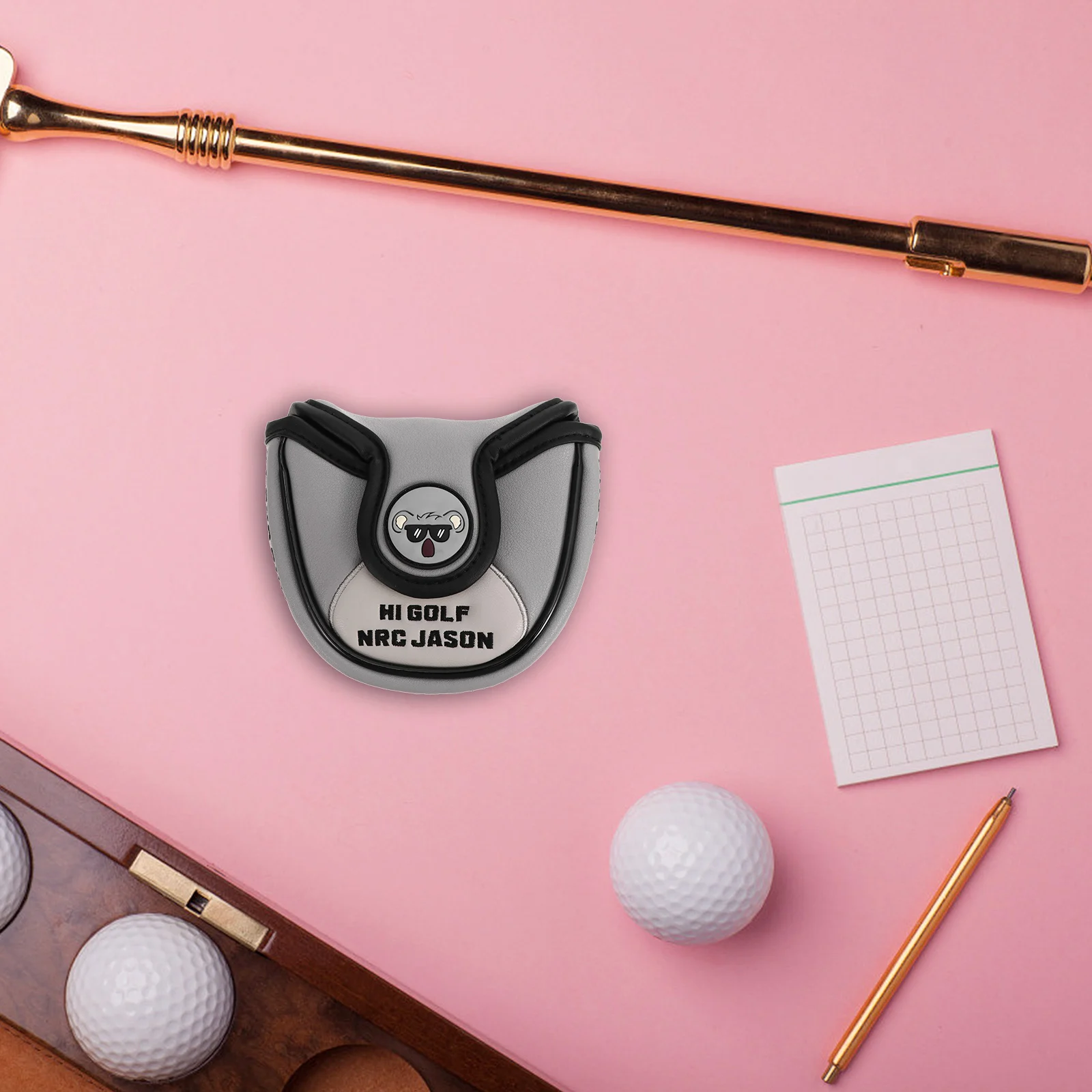 

Universal Pu Waterproof Golf Club Putter Sleeve Magnetic Closure Head Cover Protective Case Semi-Circular Design Vibration