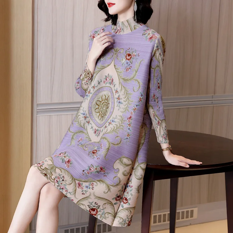 

French High-grade Printed Pleated Dress Spring Dress 2022 New Foreign Style Aging Mother Large Women's Dress