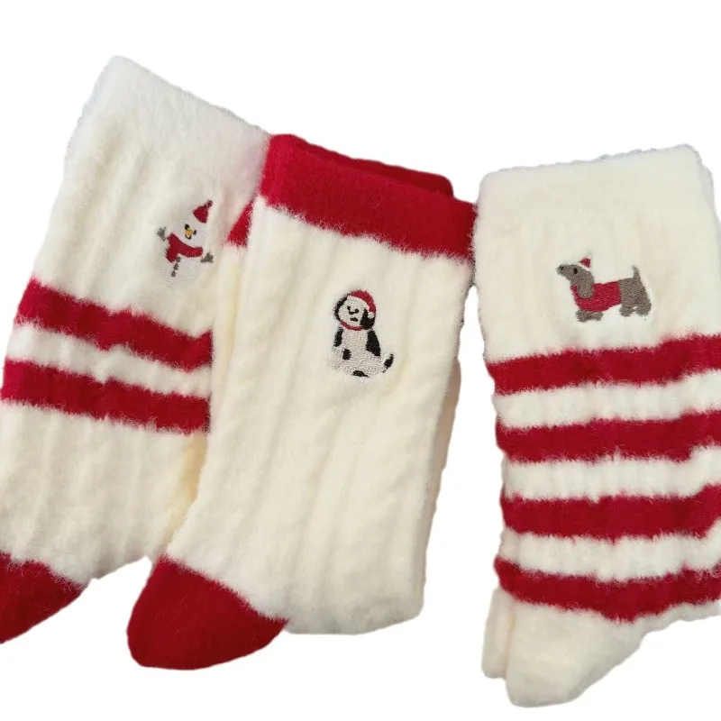 الحلو الأحمر والأبيض اللون حجب أفخم الألماني الجوارب التطريز لطيف جرو ثلج دافئ الخريف الشتاء جورب عيد الميلاد السنة الجديدة هدية