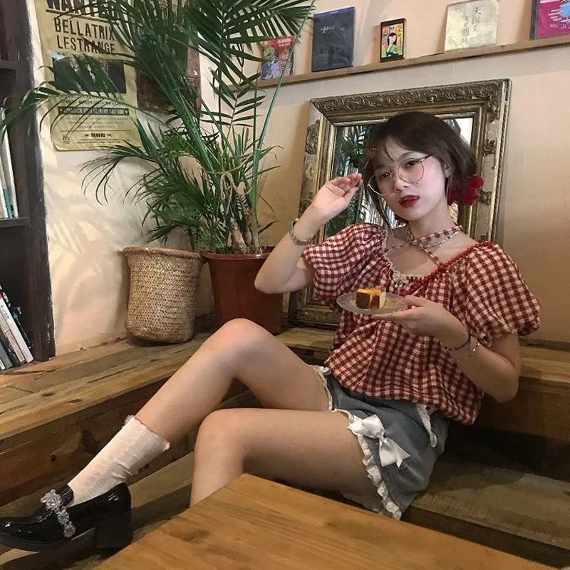 Jeansowe spodenki z kokardką Kawaii damskie japońskie koronkowe patchworkowe luźne szorty dżinsowe lato Y2K Harajuku szerokie nogawki krótkie